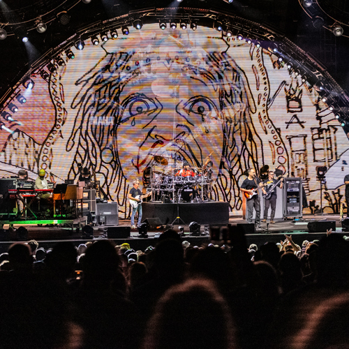 Photo has no caption.